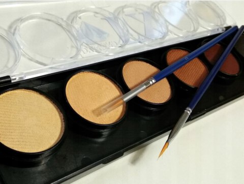 Paleta farb do malowania twarzy i ciała Diamond FX 6x10 g Skintones
