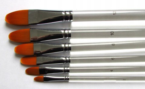 Pędzel migdałowy plaski syntetyczny #6 DiamondFX