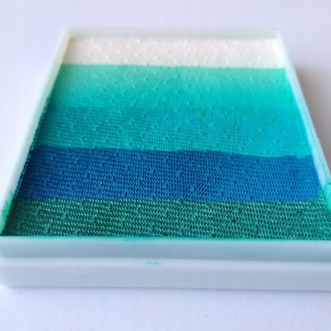 Farba do malowania twarzy i ciała Diamond FX Split Cake 50 g Cool Breeze