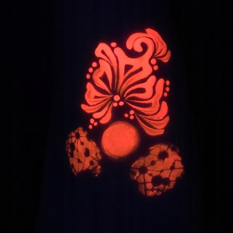 Farba do malowania twarzy i ciała GrimMaster UV Orange 32g