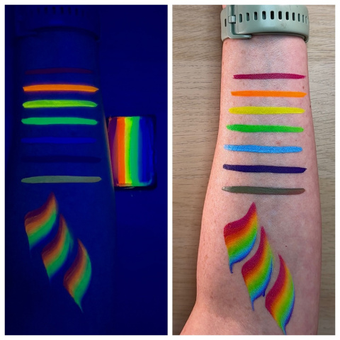 Farba do malowania twarzy i ciała GrimMaster 30 g Split Cake ST701