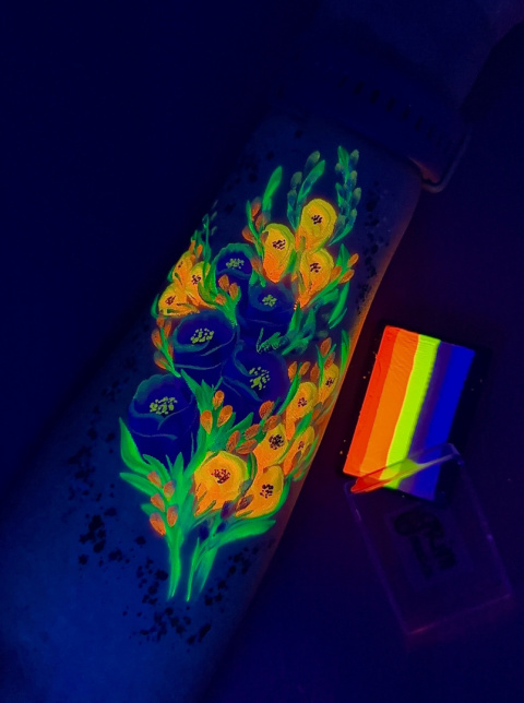 Farba do malowania twarzy i ciała GrimMaster 30 g Split Cake ST703