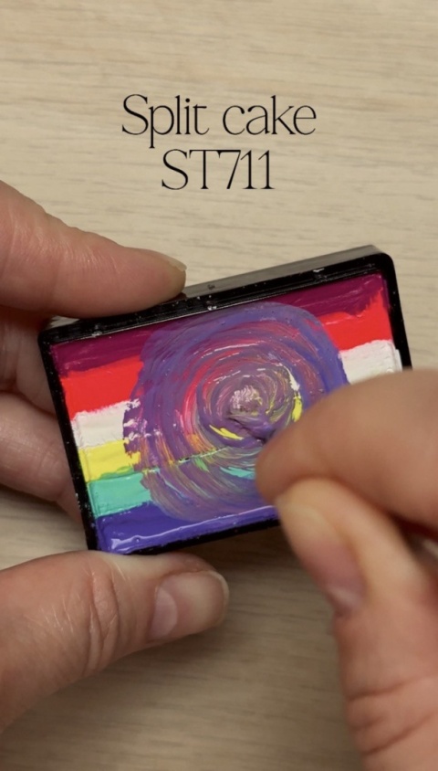 Farba do malowania twarzy i ciała GrimMaster 30 g Split Cake ST711